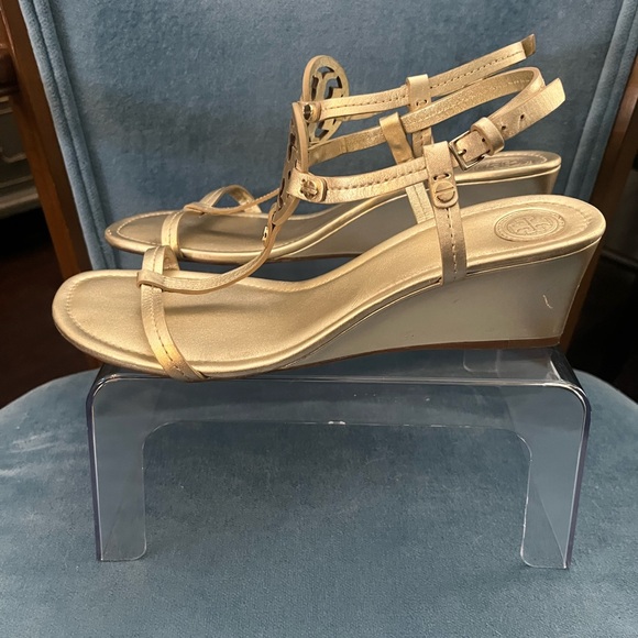 Tory Burch Miller 60mm Metallic Wedge - Picture 2 of 7